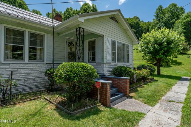 1570 Highway 321, Hampton, TN 37658