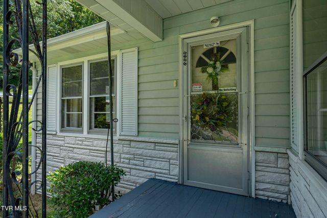 1570 Highway 321, Hampton, TN 37658