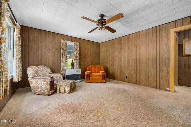 1570 Highway 321, Hampton, TN 37658