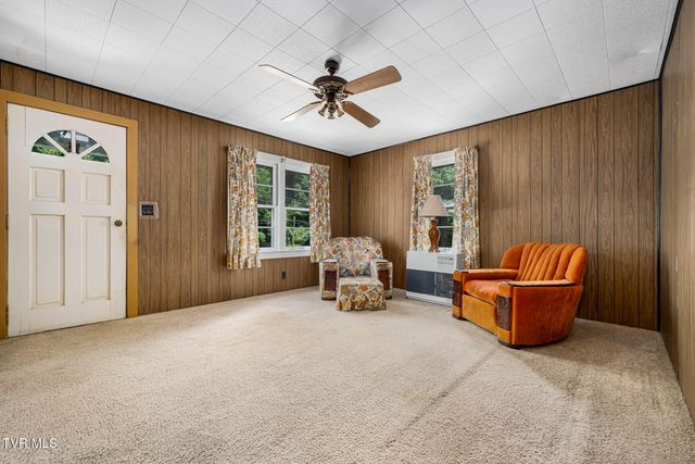 1570 Highway 321, Hampton, TN 37658