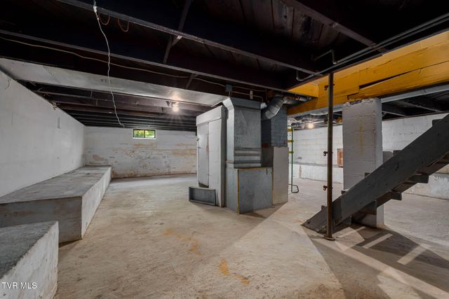 1570 Highway 321, Hampton, TN 37658