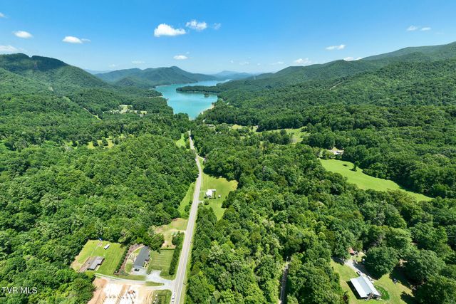 1570 Highway 321, Hampton, TN 37658