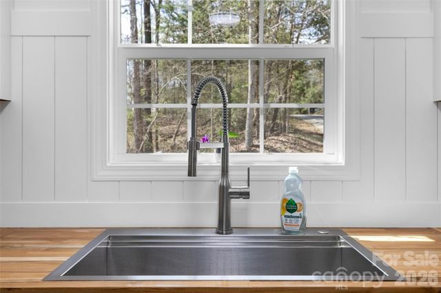 5980 Quarter Mile Road, Clover, SC 29710