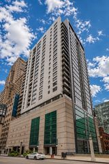 160 E Illinois Street 2003, Chicago, IL 60611