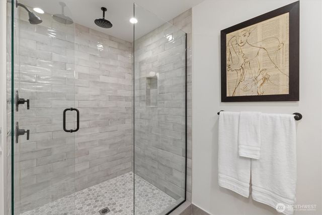 3646 B Greenwood Avenue N, Seattle, WA 98103