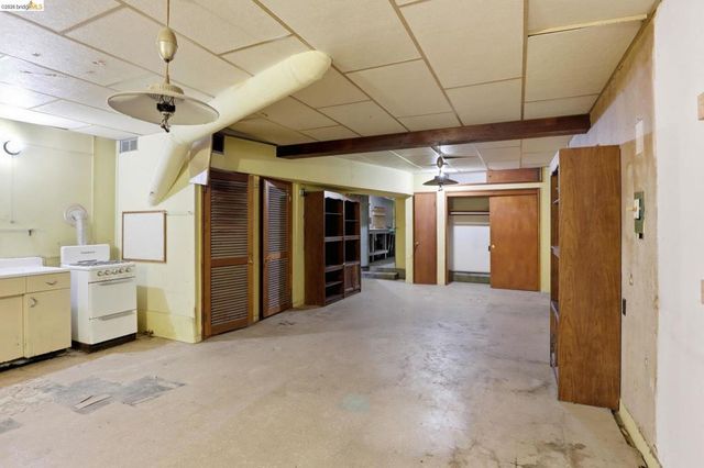 4445 4445 Tompkins Avenue, Oakland, CA 94619