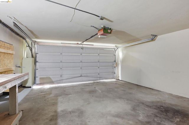 4445 4445 Tompkins Avenue, Oakland, CA 94619