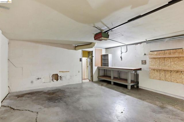 4445 4445 Tompkins Avenue, Oakland, CA 94619