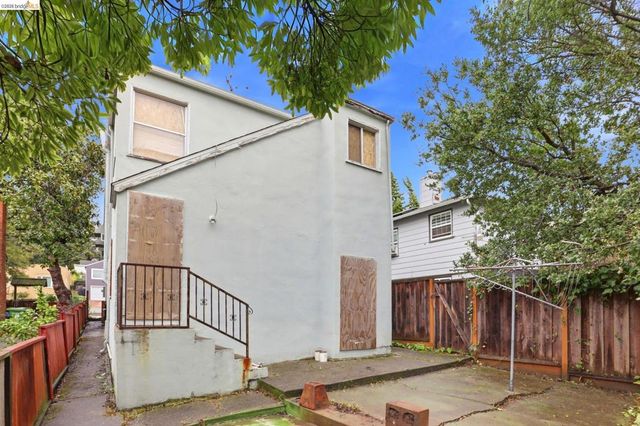 4445 4445 Tompkins Avenue, Oakland, CA 94619
