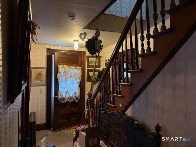 2 Salem Street, Naugatuck, CT 06770