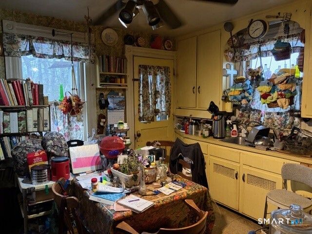 2 Salem Street, Naugatuck, CT 06770