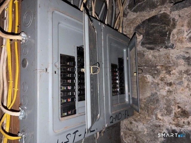 2 Salem Street, Naugatuck, CT 06770