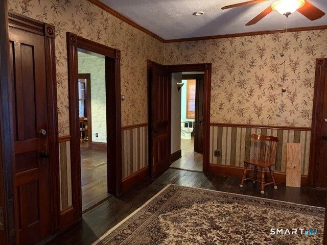 2 Salem Street, Naugatuck, CT 06770