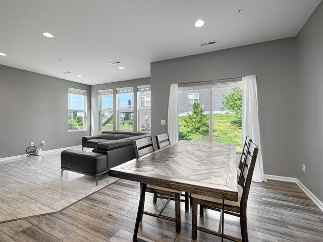 5581 Yucca Lane N, Plymouth, MN 55446