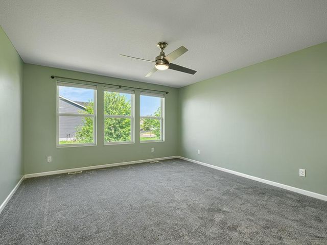 5581 Yucca Lane N, Plymouth, MN 55446