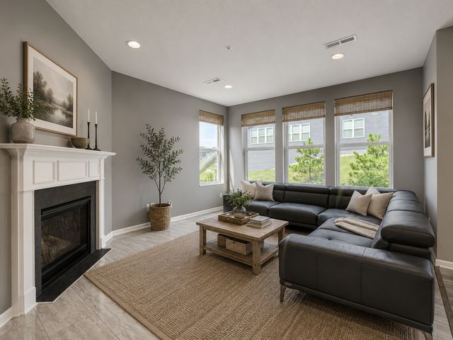 5581 Yucca Lane N, Plymouth, MN 55446