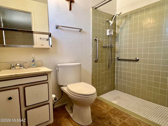 2955 S Kolb Road, Tucson, AZ 85730