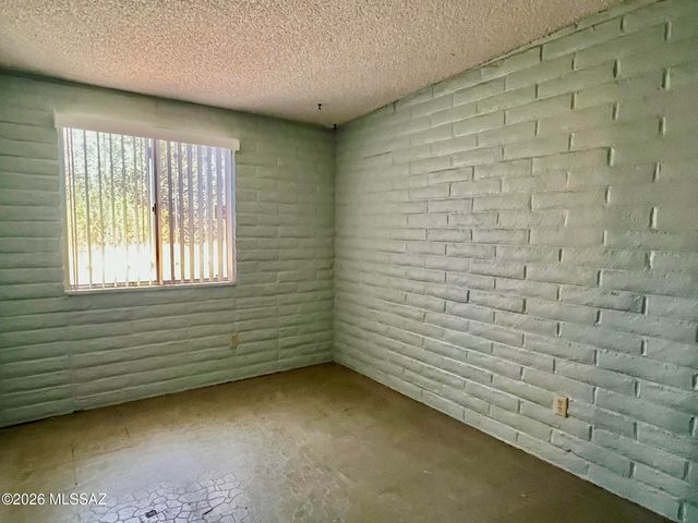 2955 S Kolb Road, Tucson, AZ 85730