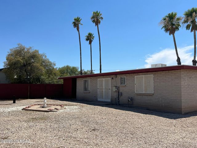 2955 S Kolb Road, Tucson, AZ 85730