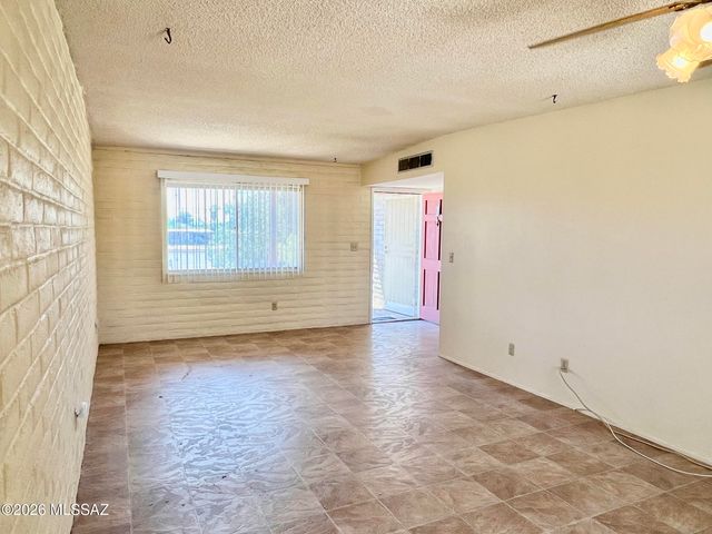 2955 S Kolb Road, Tucson, AZ 85730