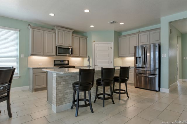9407 Sundrop Valley, San Antonio, TX 78254