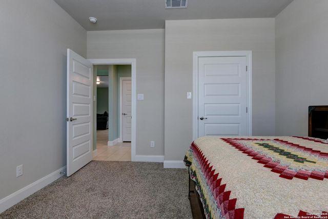 9407 Sundrop Valley, San Antonio, TX 78254