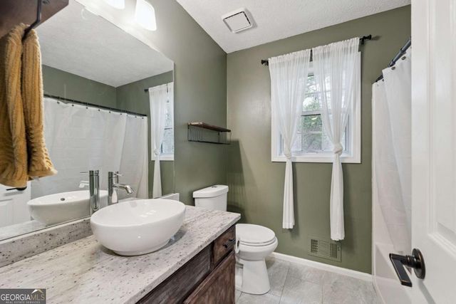 8020 Estee Drive, Cumming, GA 30028