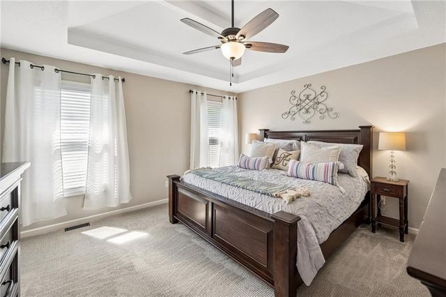 819 NE 116th Terrace, Kansas City, MO 64155