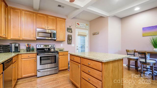 132 Half Moon Trail A, Hendersonville, NC 28792