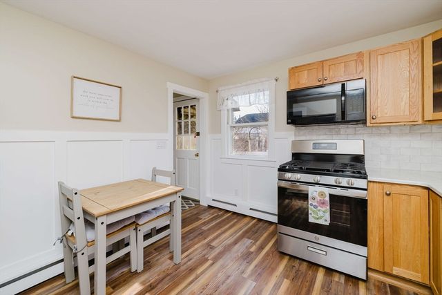 1243 New Boston Rd, Fall River, MA 02720