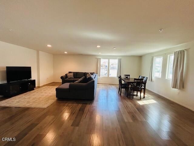 4045 Aurora Way, Piru, CA 93040