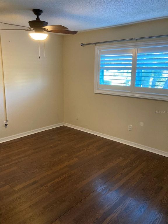 Image 23 of property listing at 5980 TERRACE PARK DRIVE N 108, St Petersburg, FL 33709