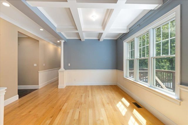 137 Garland Drive, Pelham, NH 03076