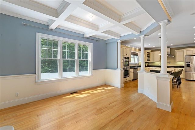 137 Garland Drive, Pelham, NH 03076