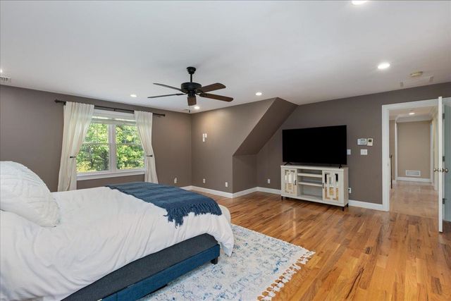 137 Garland Drive, Pelham, NH 03076