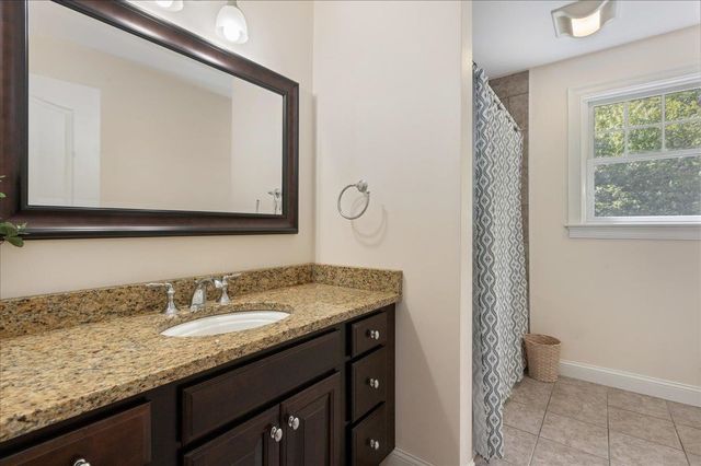 137 Garland Drive, Pelham, NH 03076