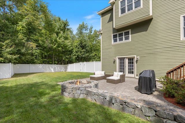 137 Garland Drive, Pelham, NH 03076