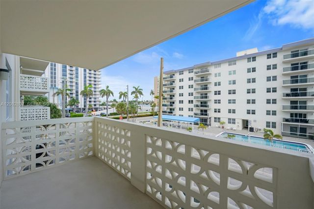 1901 S Ocean Drive 303, Hollywood, FL 33019