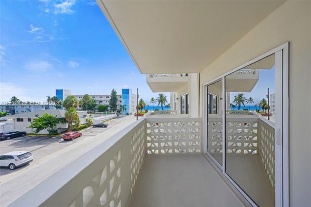 1901 S Ocean Drive 303, Hollywood, FL 33019