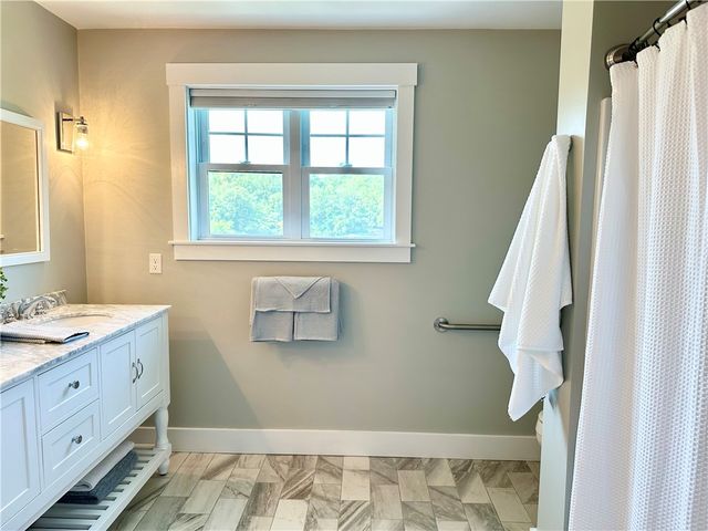 1 Desiree Court B, Smithfield, RI 02917