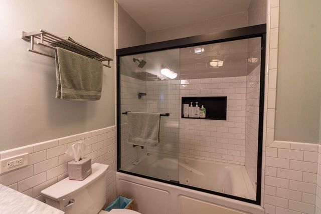 216 E Brown STREET, Milwaukee, WI 53212