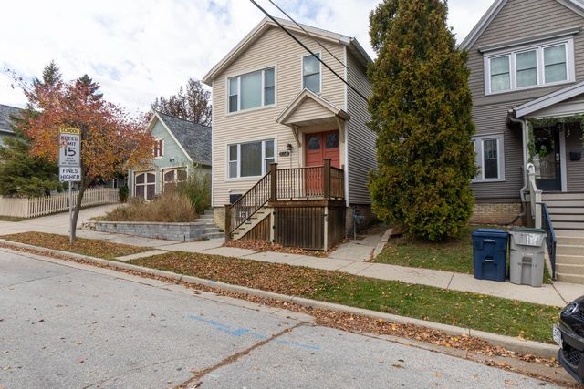 216 E Brown STREET, Milwaukee, WI 53212