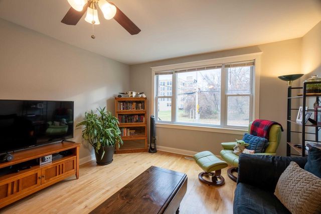 216 E Brown STREET, Milwaukee, WI 53212