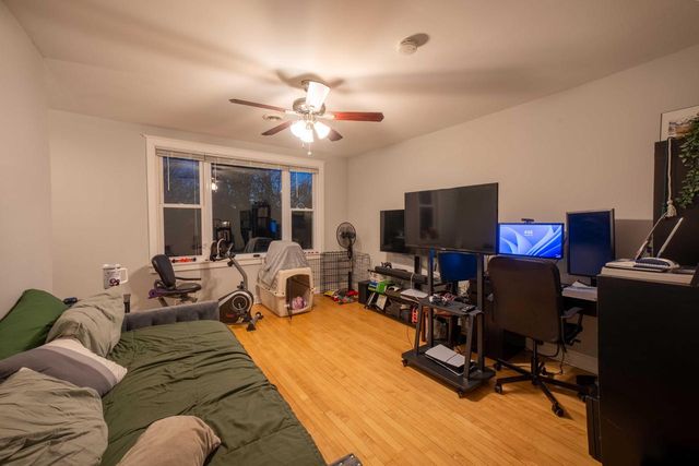 216 E Brown STREET, Milwaukee, WI 53212