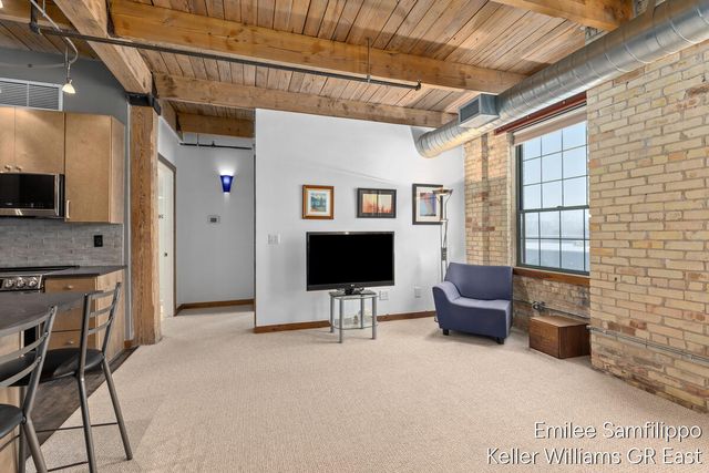 940 Monroe Avenue Nw 502, City Of Grand Rapids, MI 49503