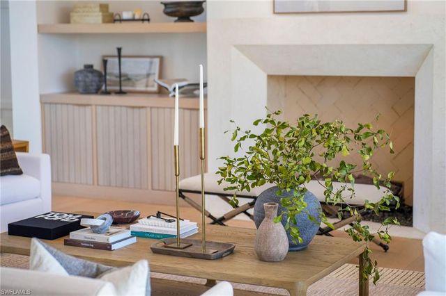 839 Chestnut CT, Marco Island, FL 34145