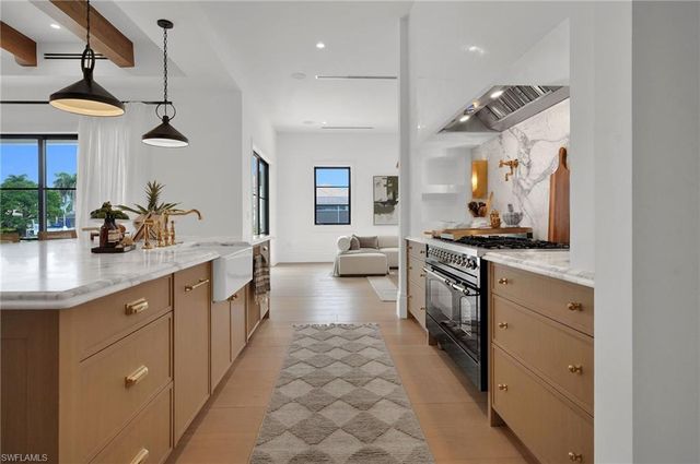 839 Chestnut CT, Marco Island, FL 34145