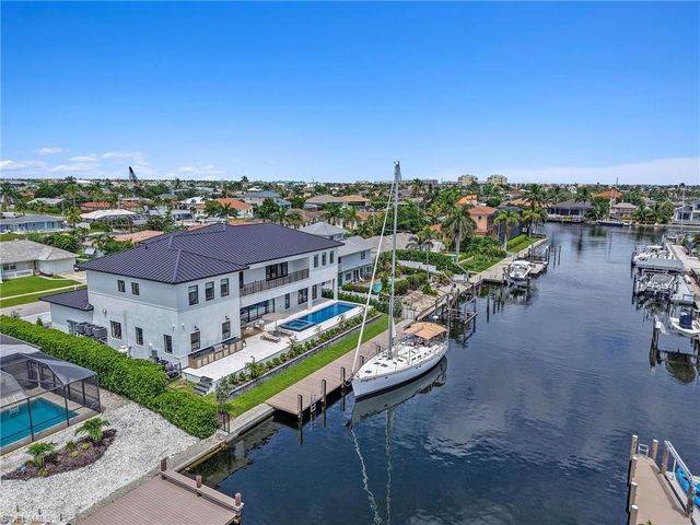 839 Chestnut CT, Marco Island, FL 34145