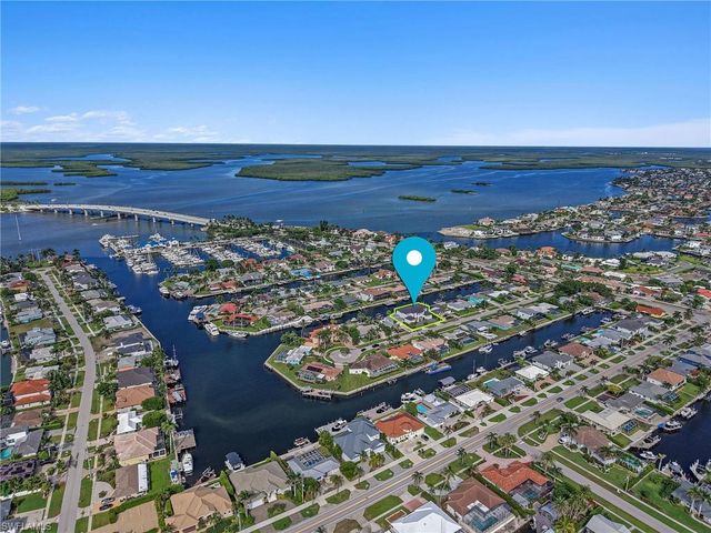 839 Chestnut CT, Marco Island, FL 34145