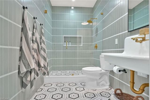 839 Chestnut CT, Marco Island, FL 34145